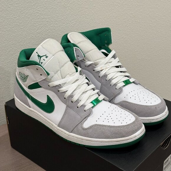 AIR JORDAN 1 MID SE "Grey / Pine Green / White" - Picture 3 of 13